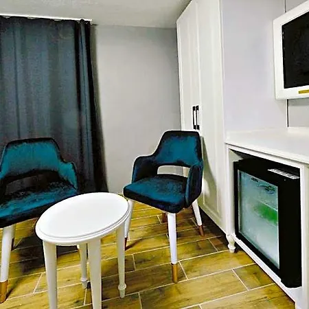 Hotell The Saint 3*